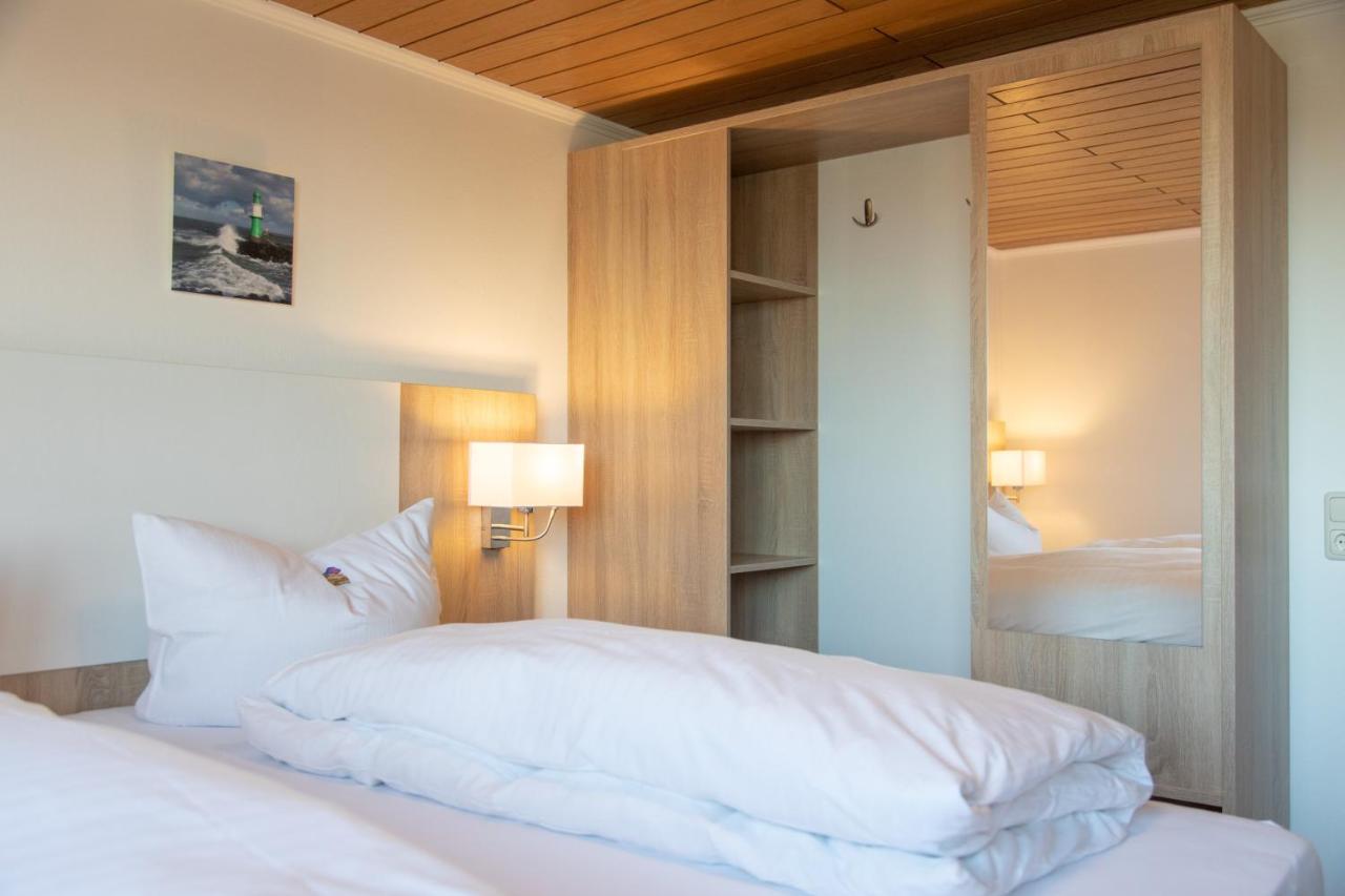 Heeren'S Hotel Garni Bensersiel Luaran gambar