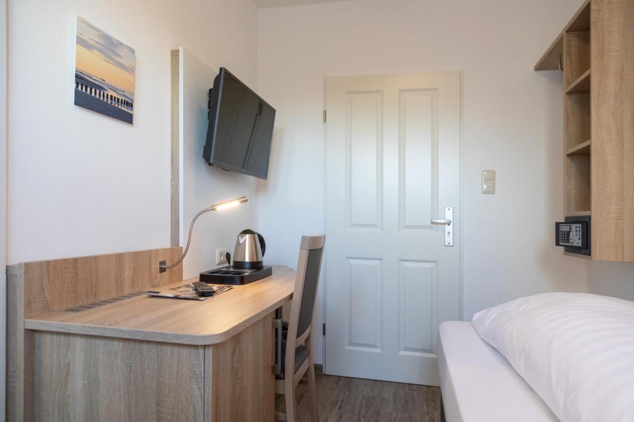 Heeren'S Hotel Garni Bensersiel Luaran gambar